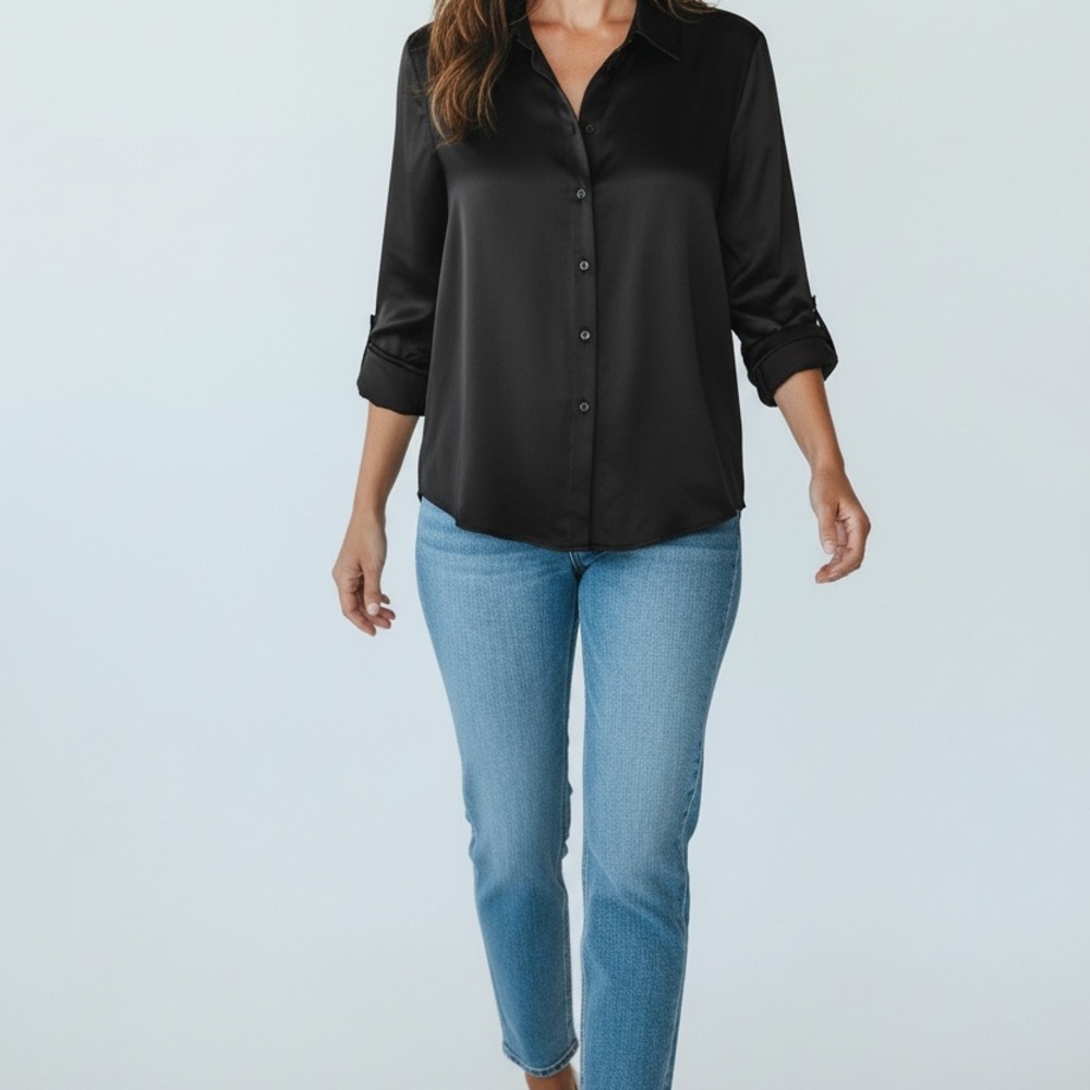 Banana Republic Classic Black Button Down Shirt‎